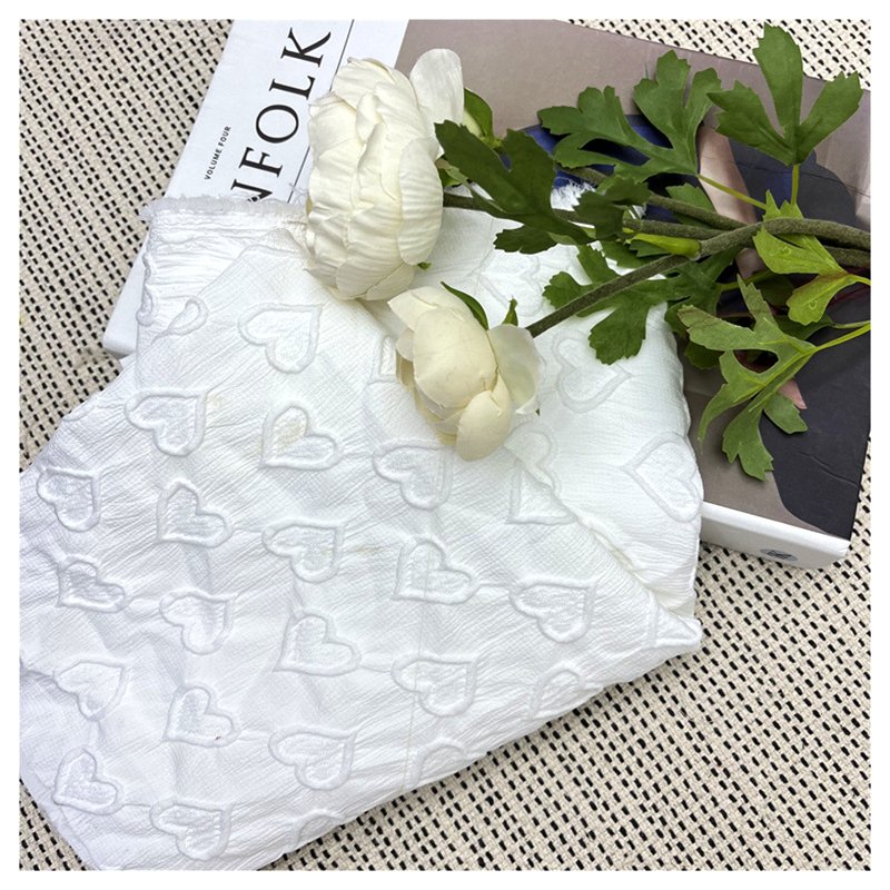 Fabric Chiffon Polyester Cheongsam Hanfu Woven Fabric Four-way Stretch Heart Jacquard Customized 100% Polyester Embossed 100gsm