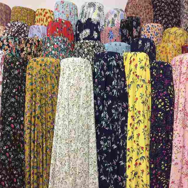 New design beautiful rayon woven digital print fabric for women dress