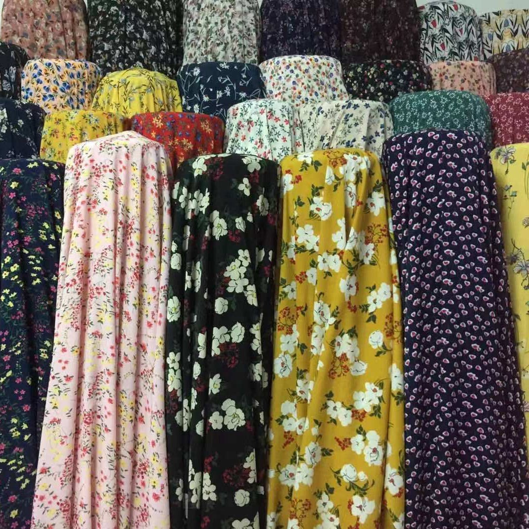 New design beautiful rayon woven digital print fabric for women dress