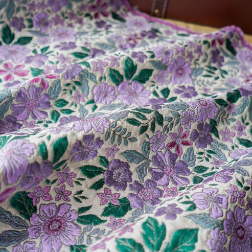 XITONG TEXTILE Hot sale High quality 100%polyester woven customize fashion yarn dyed brocade jacquard fabrics for dress