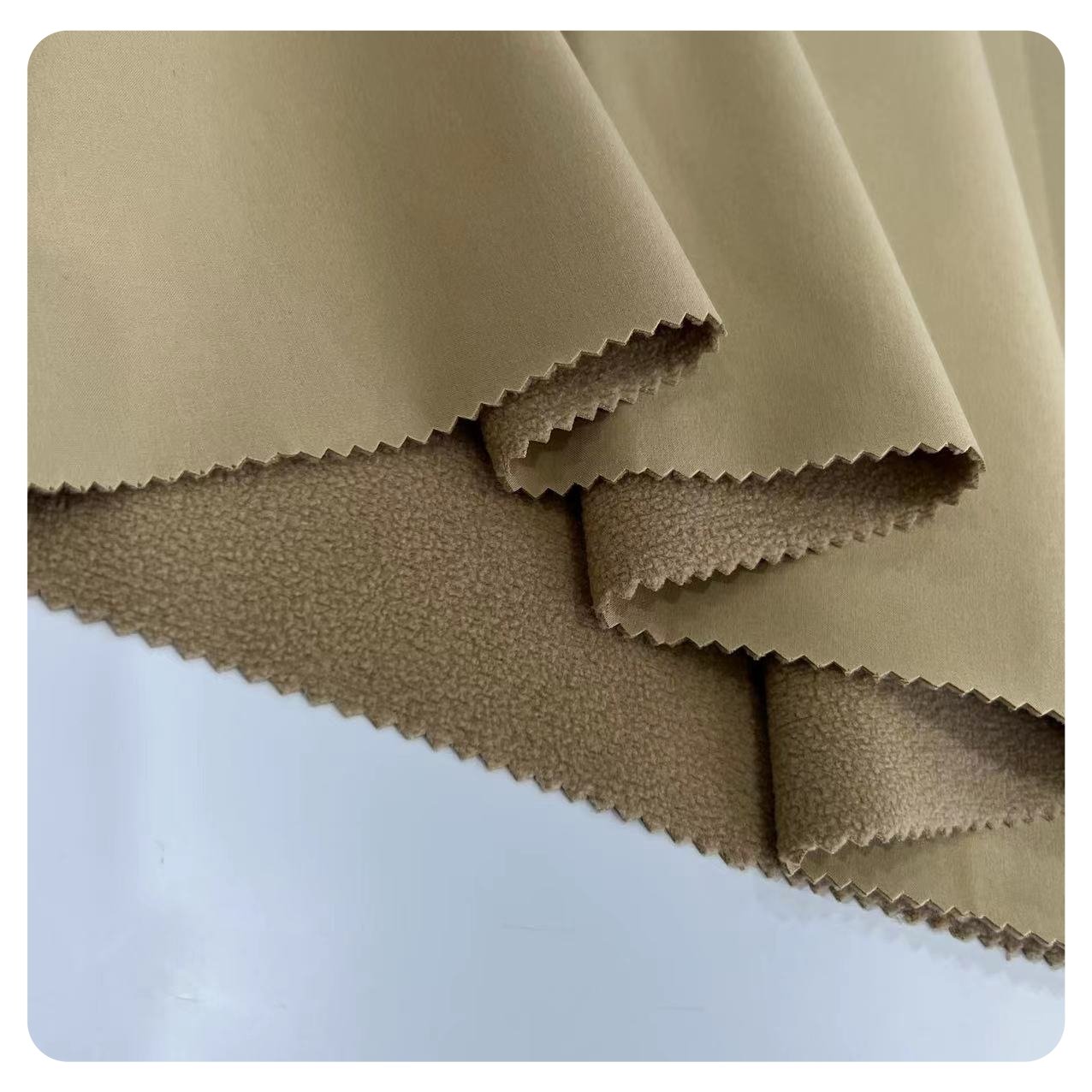 100% polyester Weight 200-400gsm 2 layer poly pongee and Polar fleece Soft Shell Fabric for jacket