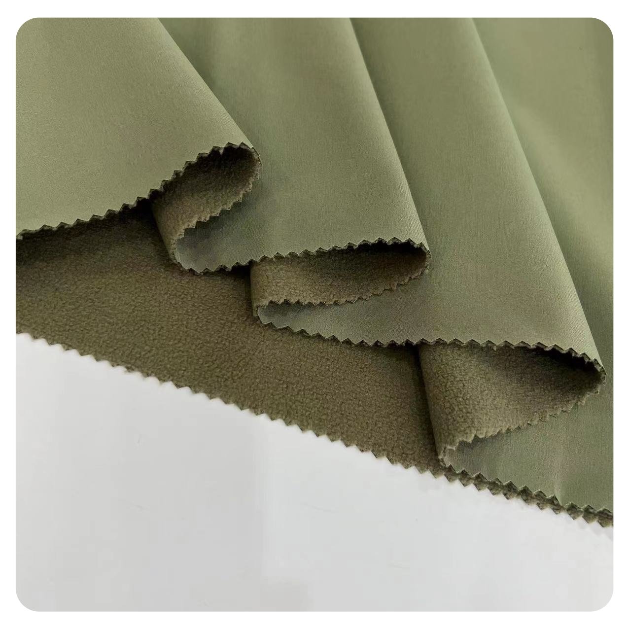 100% polyester Weight 200-400gsm 2 layer poly pongee and Polar fleece Soft Shell Fabric for jacket