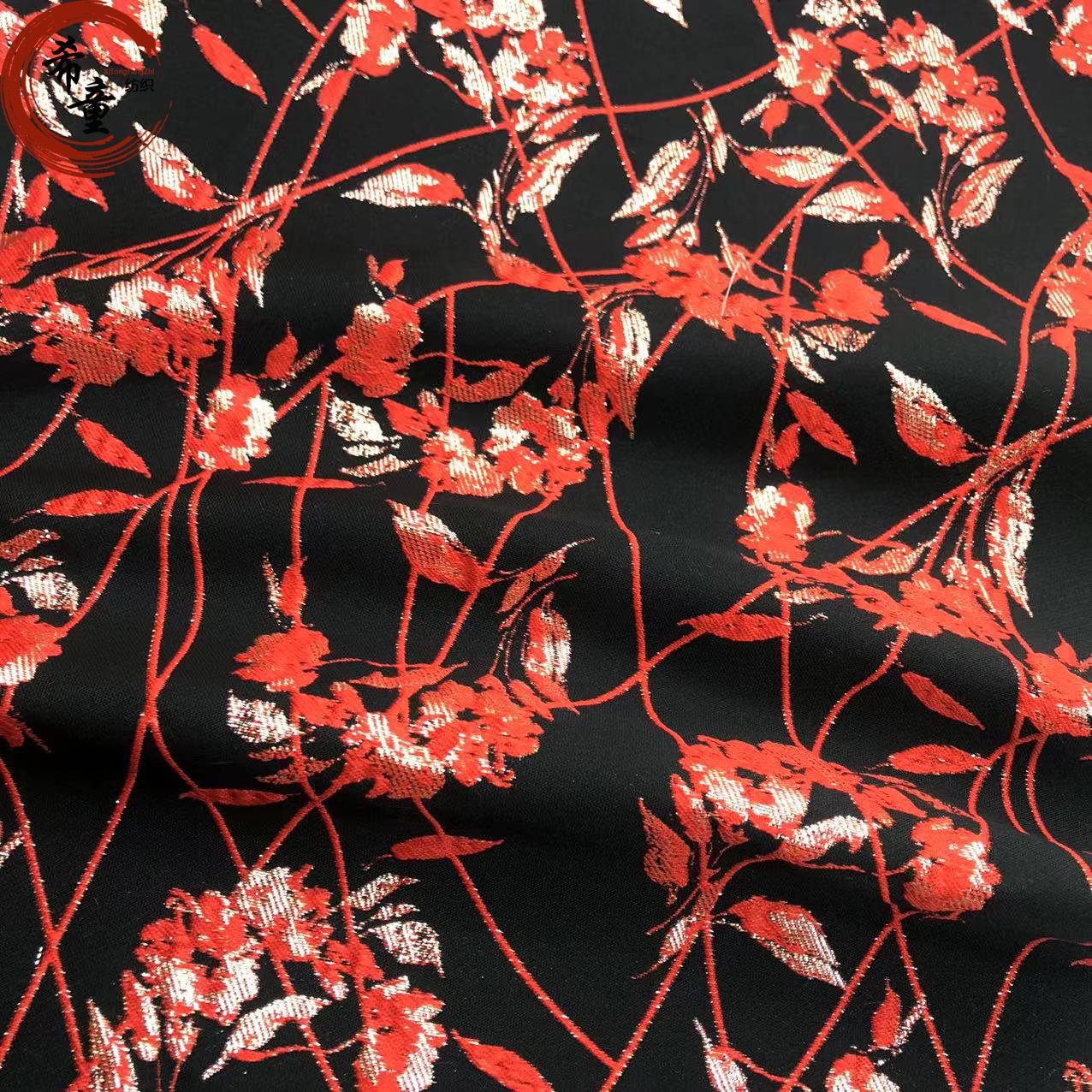 Metallic Jacquard brocade fabric top Quality 100% Polyester fabric for dress garment 3D pattern jacquard