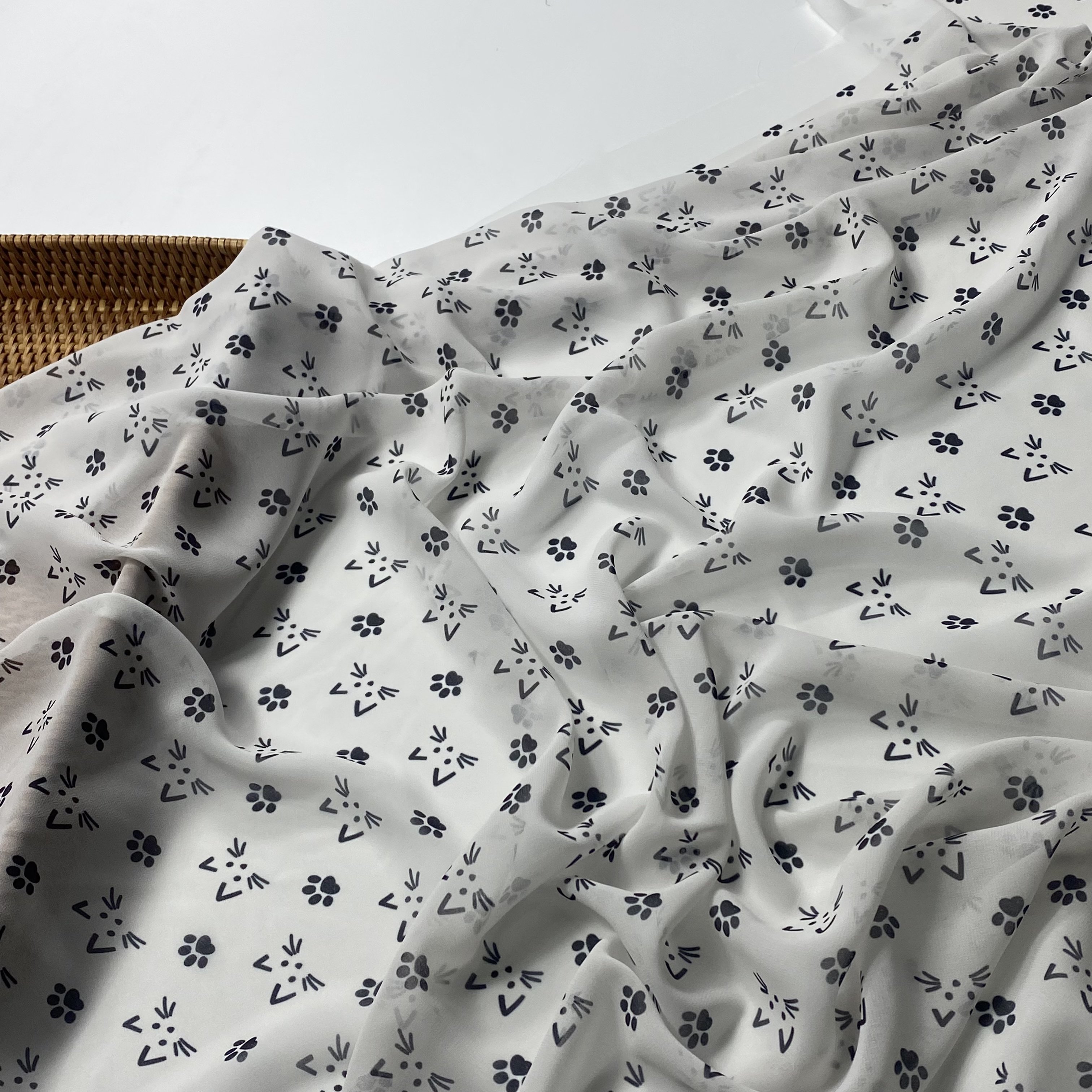 2022 Printing fabric polyester Chiffon pearl fabric digital chiffon gradient printing fabric for children garment