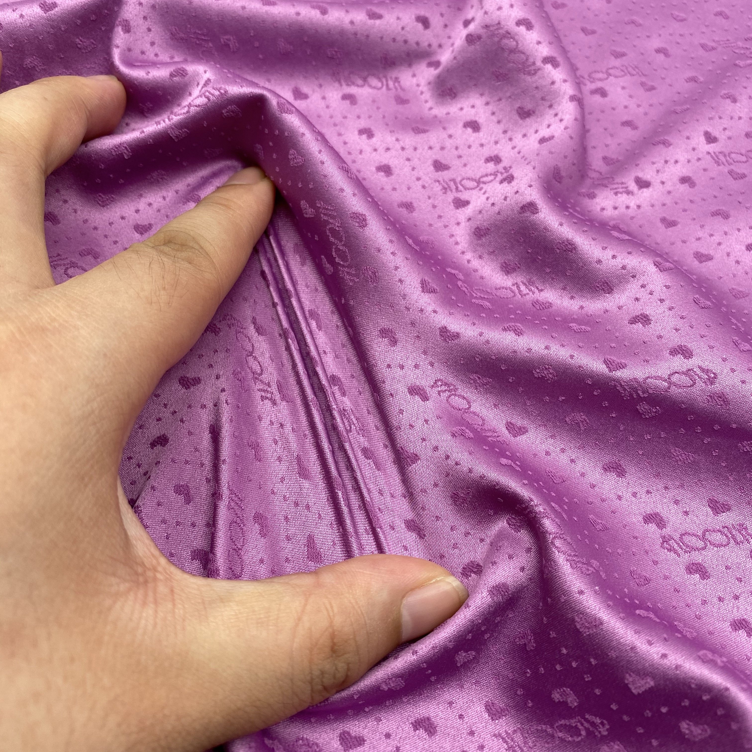 china fabric textile suppliers designer fabric POLYESTER SPANDEX heart-shaped jacquard satin fabric for leisure wear cloth