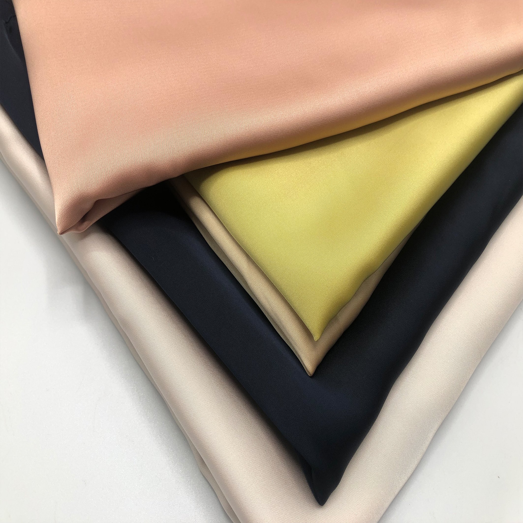 Textile Suppliers Woven 100% Polyester Wholesale Spandex Fabric Sleep Satin Duches Dobby Satin Fabric For Dress Clothing