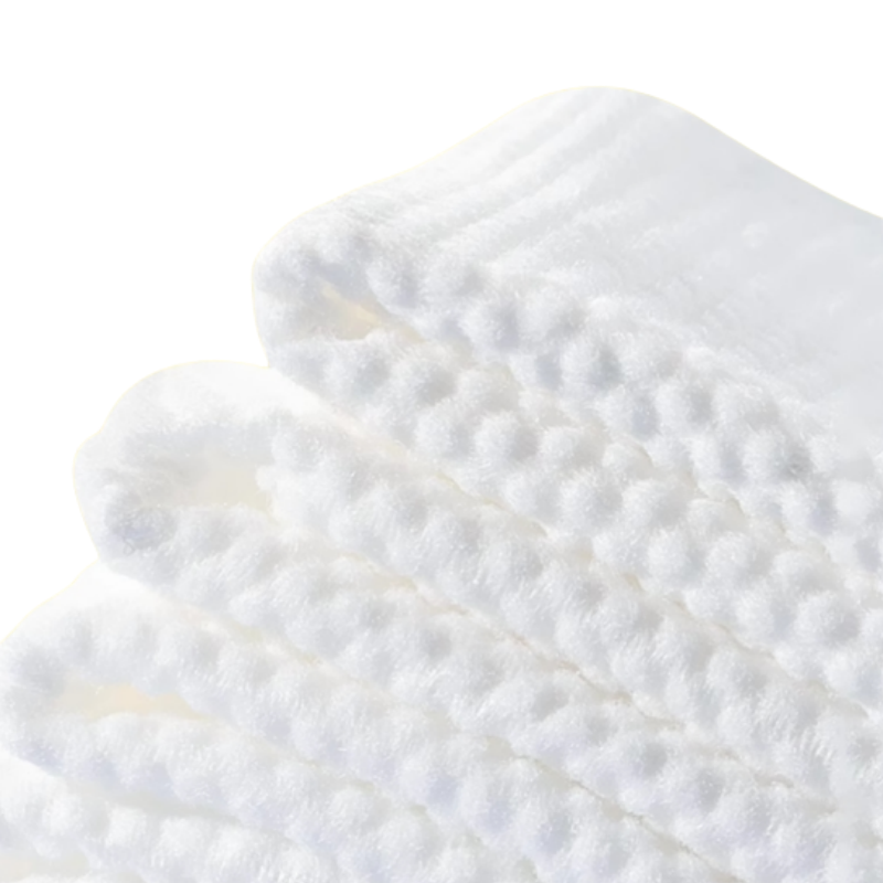 Dot Embossed Spunlace Nonwoven Bamboo Fiber Non Woven Fabric Roll Non-Woven Facial Wet Wipes