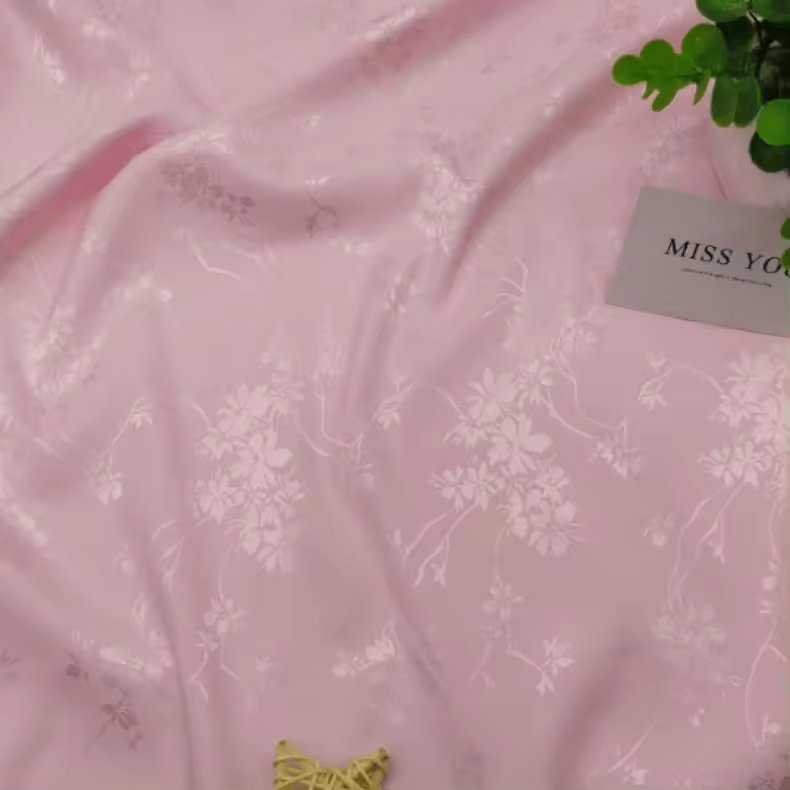 Newly Designed Tint Jacquard Silk Satin Fabric with Small Branches for Wedding Lining Garments Underwear for Girls