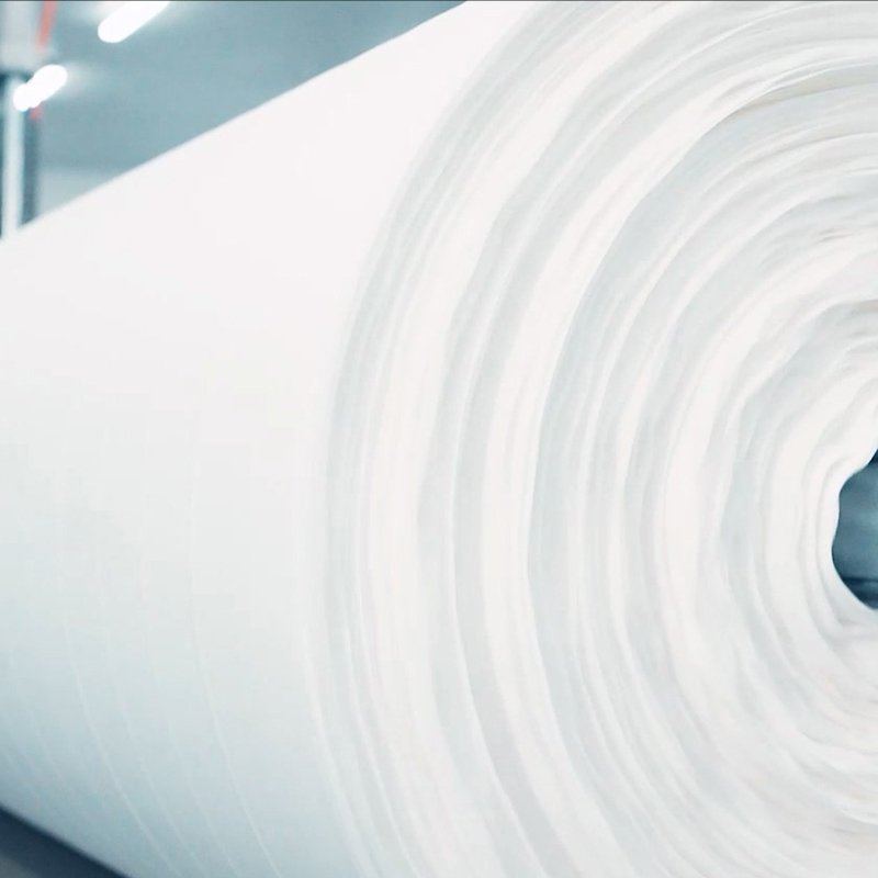 The source factory can customize the material 30-220gsm spunlace nonwoven fabric with high water absorption