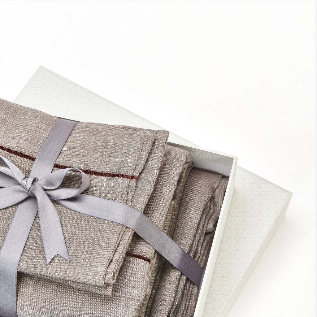 Best Quality Popular Linen Wool Bedding Set 51% Linen 49% Wool 6pcs With Quilt Cover Sheet Pillows