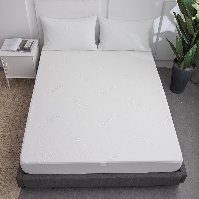Hypoallergenic 100% Bamboo Top Jacquard Fabric Waterproof Mattress Protector Mattress Cover
