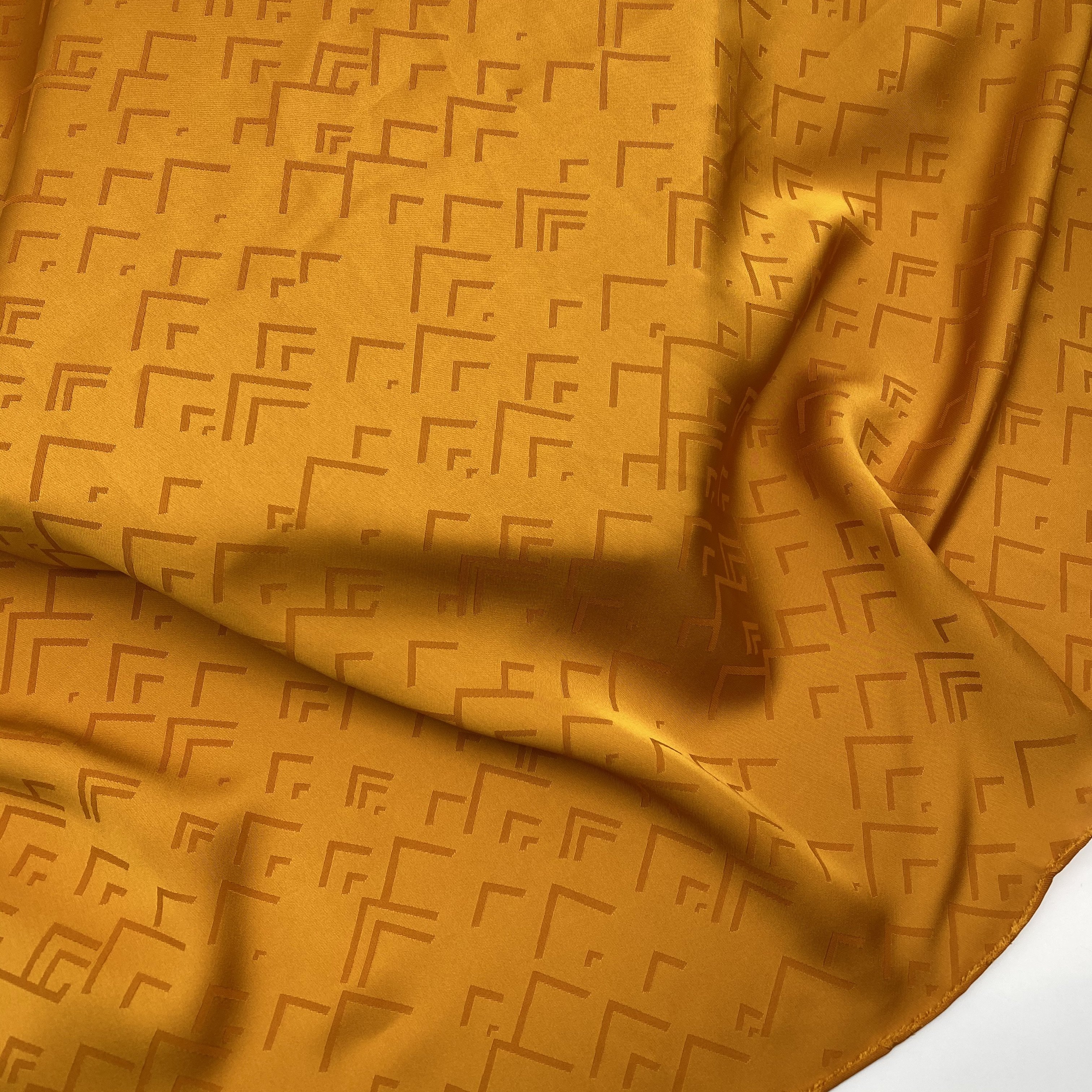 TEXTILE SUPPLIERS CLOTHING FABRIC WHOLESALE 100% POLYESTER elastic fabric SATIN POLYESTER FABRIC FOR DRESS