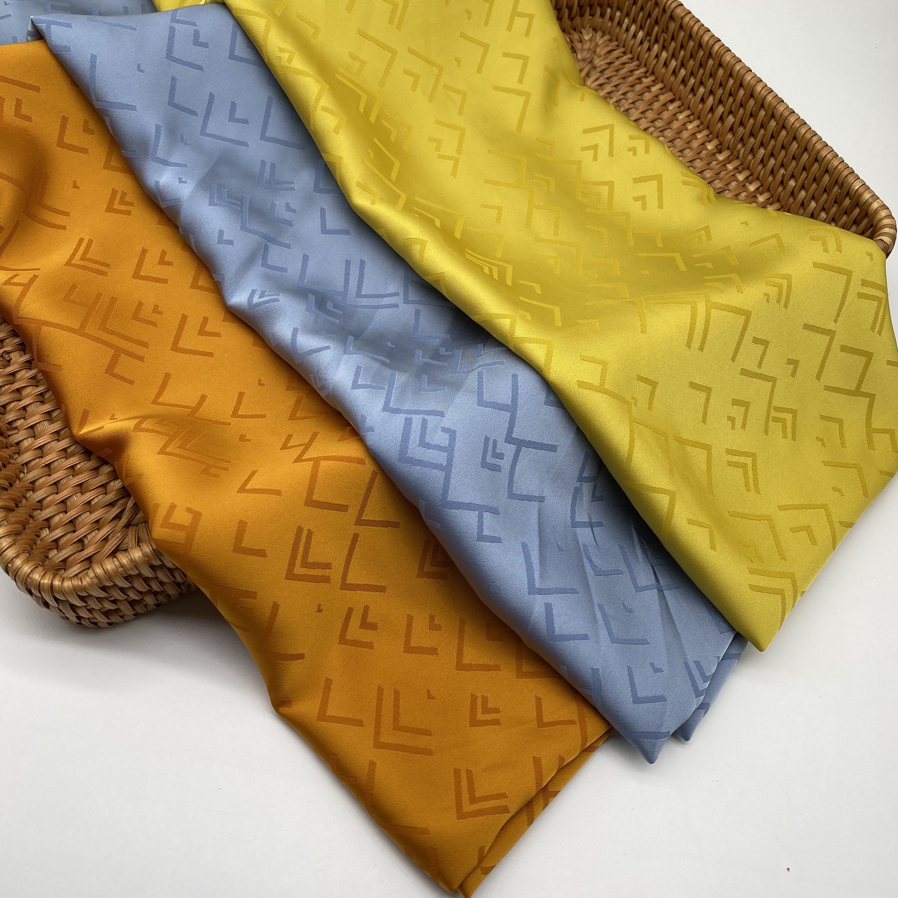 TEXTILE SUPPLIERS CLOTHING FABRIC WHOLESALE 100% POLYESTER elastic fabric SATIN POLYESTER FABRIC FOR DRESS