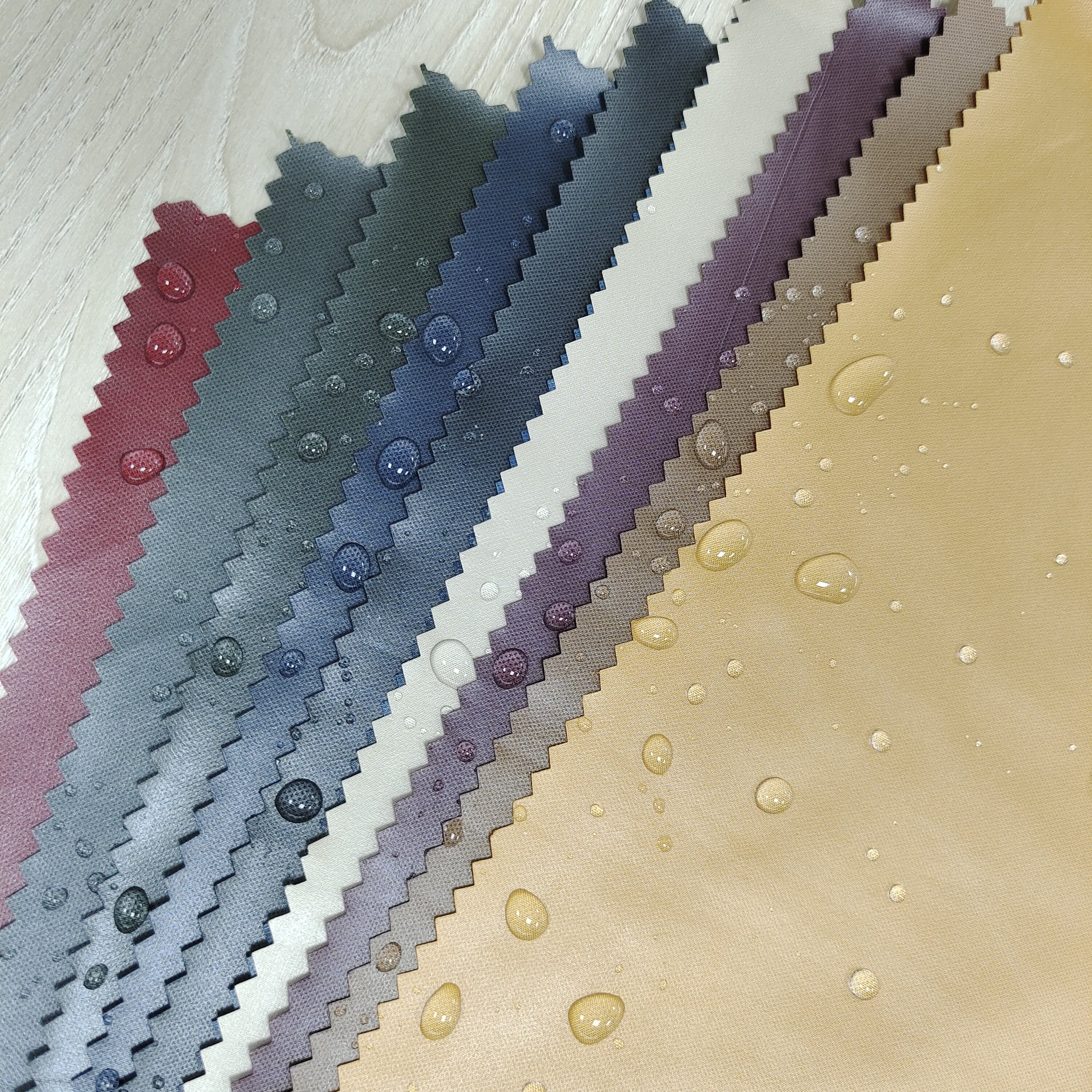 2022 high quality and high stretch 50D pongee tpu waterproof fabric for winter down jacket sportswear garment lining fabric