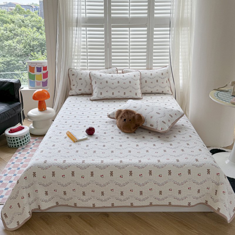 Good Quality 100% polyester fabric Quilting fabric decorative fabric Comfortable and breathable Customisable