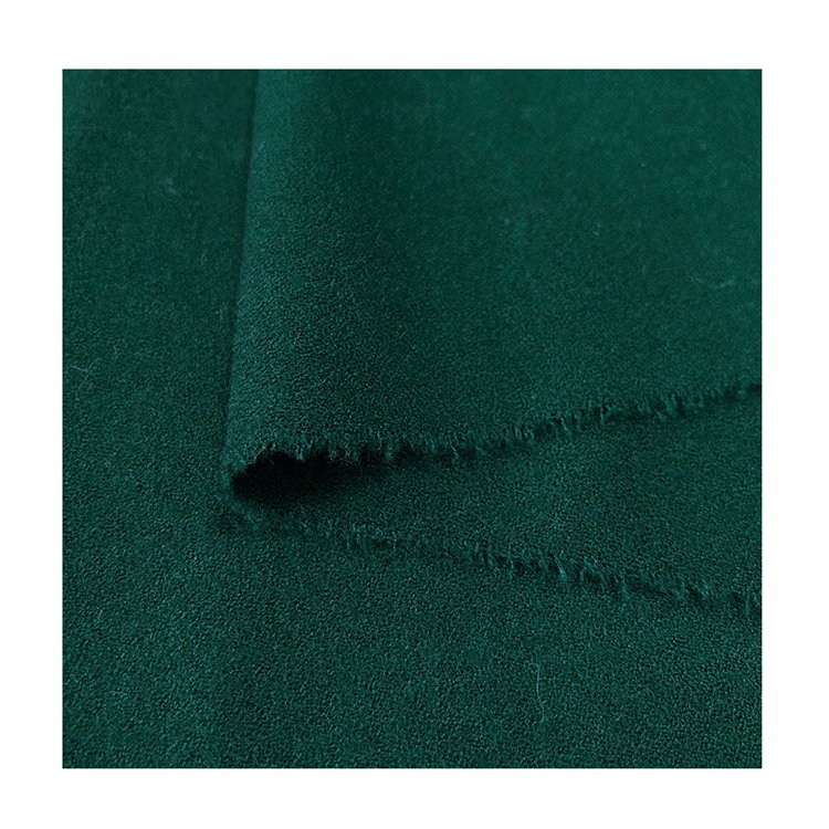 Comfortable 100% Polyester Flannel fabric for Men"s Clothes