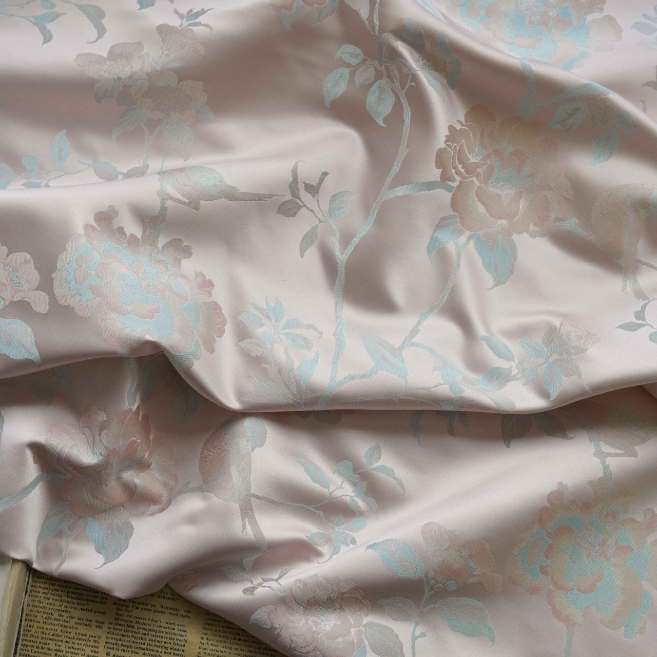 High quality Beautiful satin flower and bird yarn-dyed cheongsam color dress fabric for luxury bag