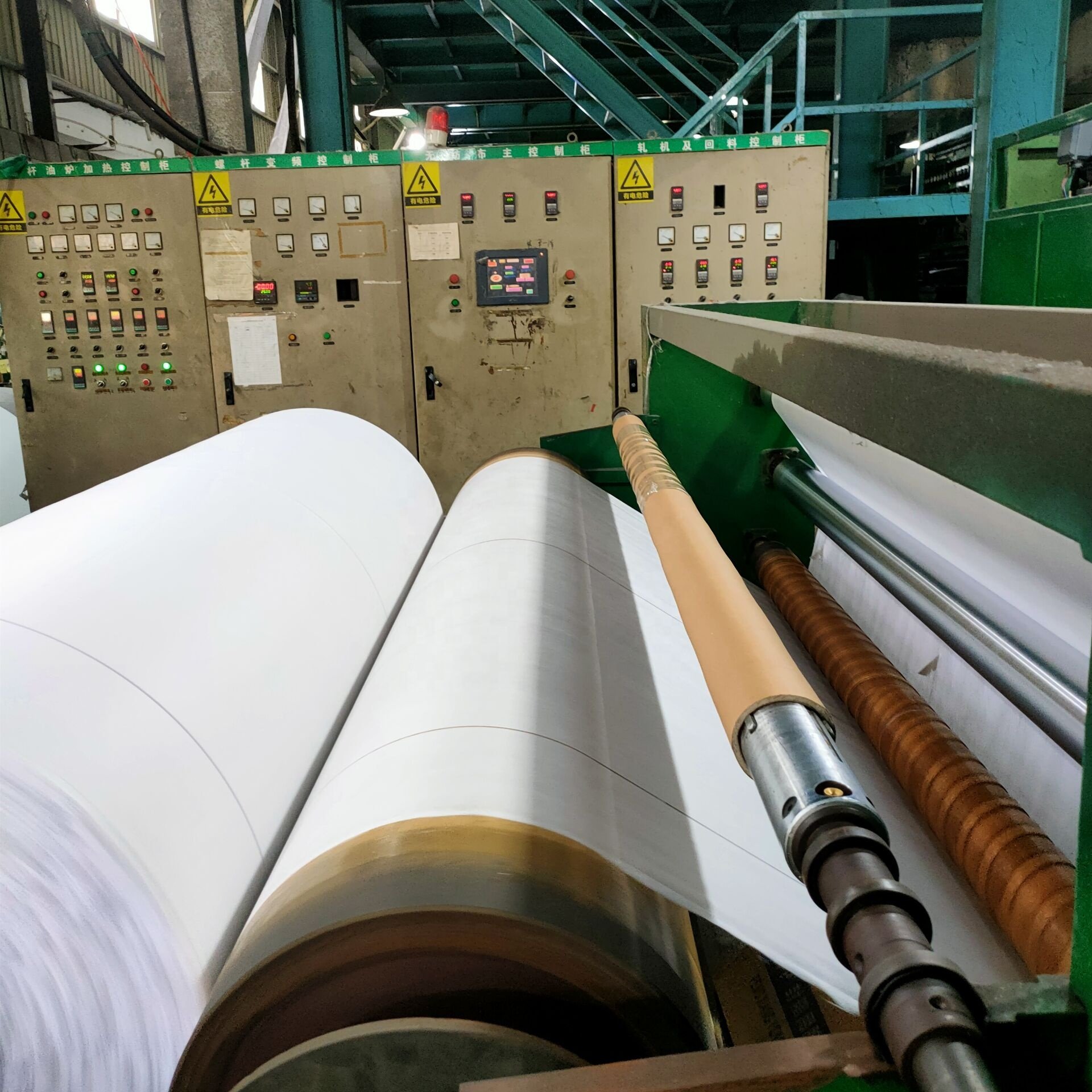 Anti-uv Treatment Pp Spunbond Zhejiang Activated Carbon Smms Spun Bonded Non Woven Geotextile fabric Price Per Kg