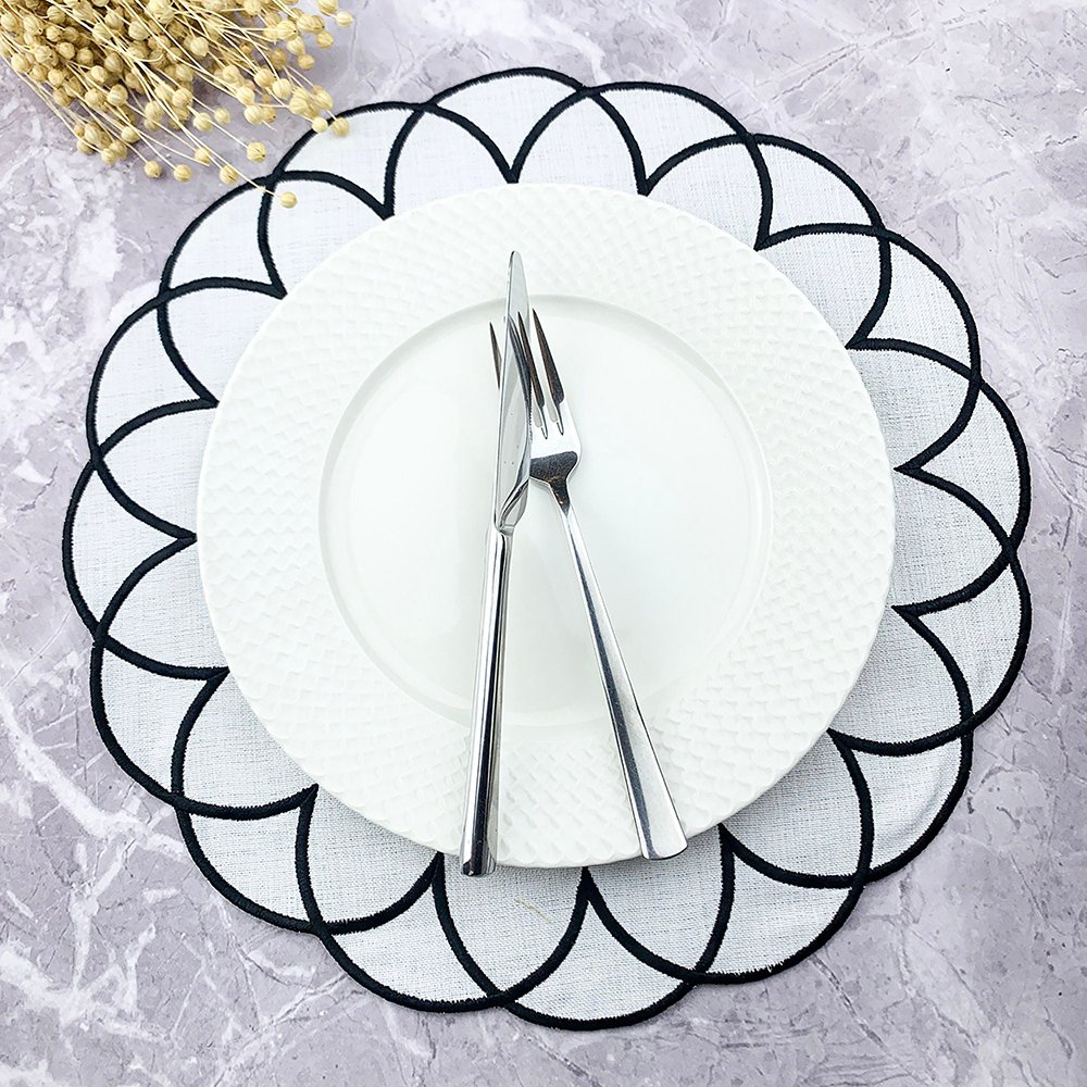 High Quality Folded edge 100% Linen placemat cloth napkins Embroidered monogram Cotton Linen napkin for wedding OEKO-Tex