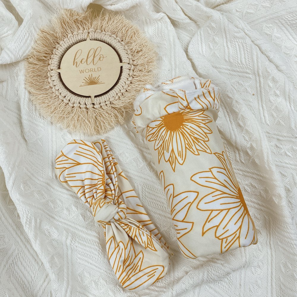Multi use daisy design double gauze fringe swaddle breathable lightweight fabric throw blanket