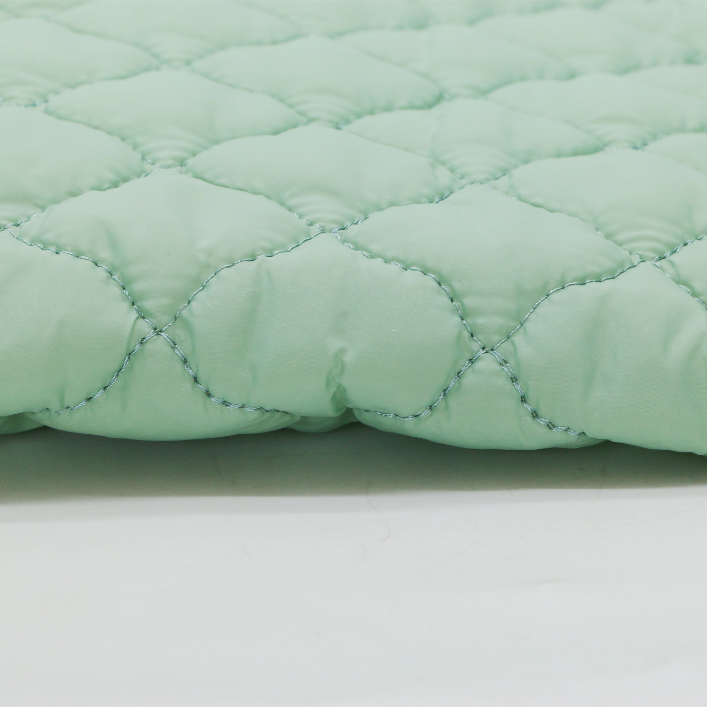 Factory Wholesale 170GSM Waterproof Ripstop Cotton Quilting Polyester Fabric For Winter Jackets