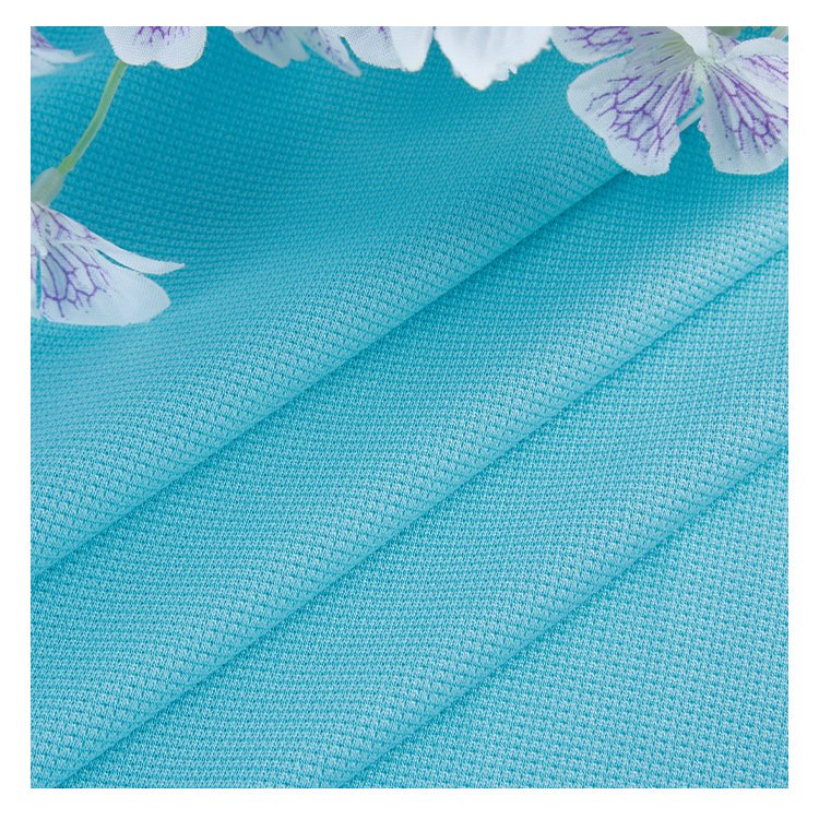 HX105 140G knitted soft breathable, hygroscopic and perspirant small needle eye fabric for T-shirts and heat transfer brushes