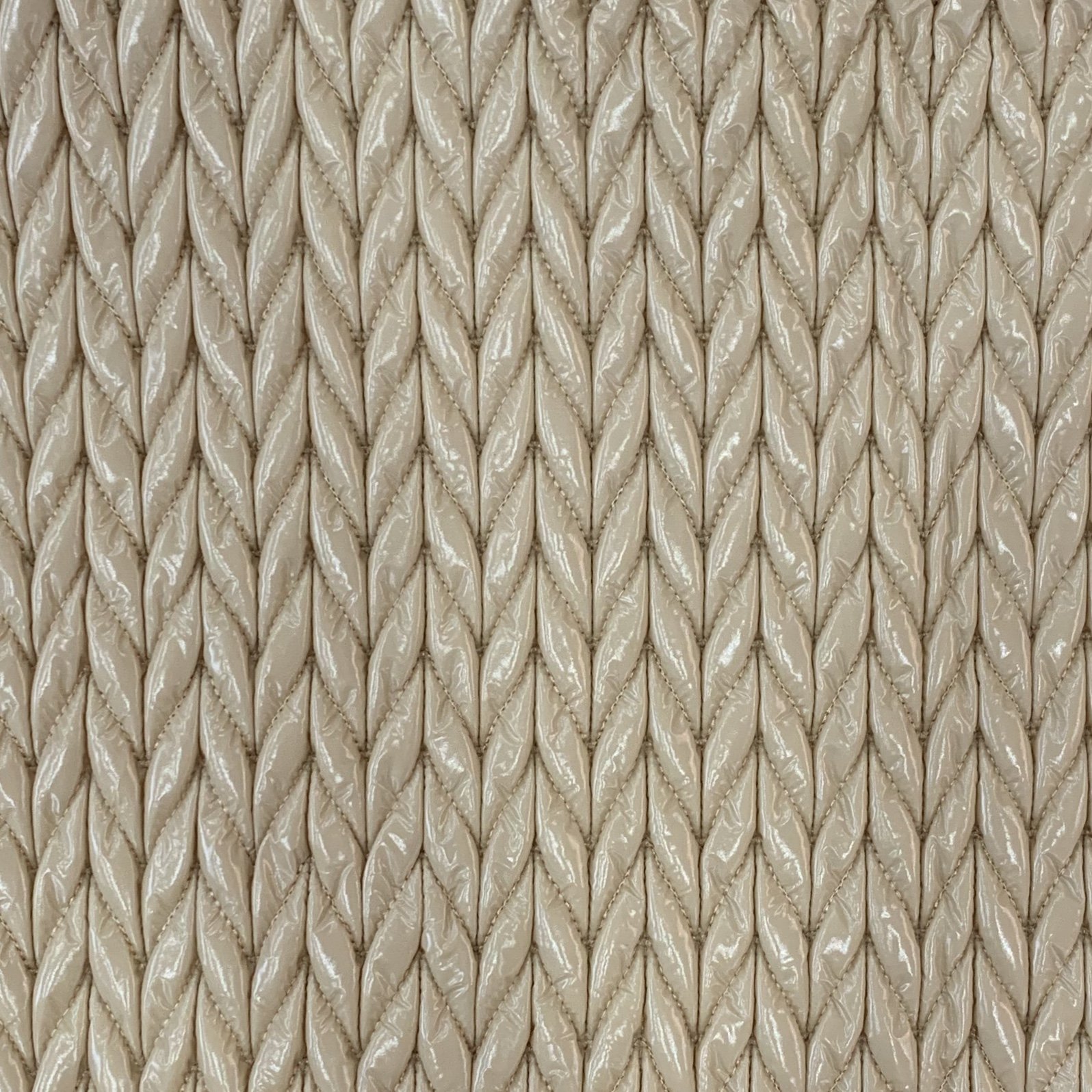 Hot sale new 100% polyester air quilt cable fabric for fashion snow slub miu