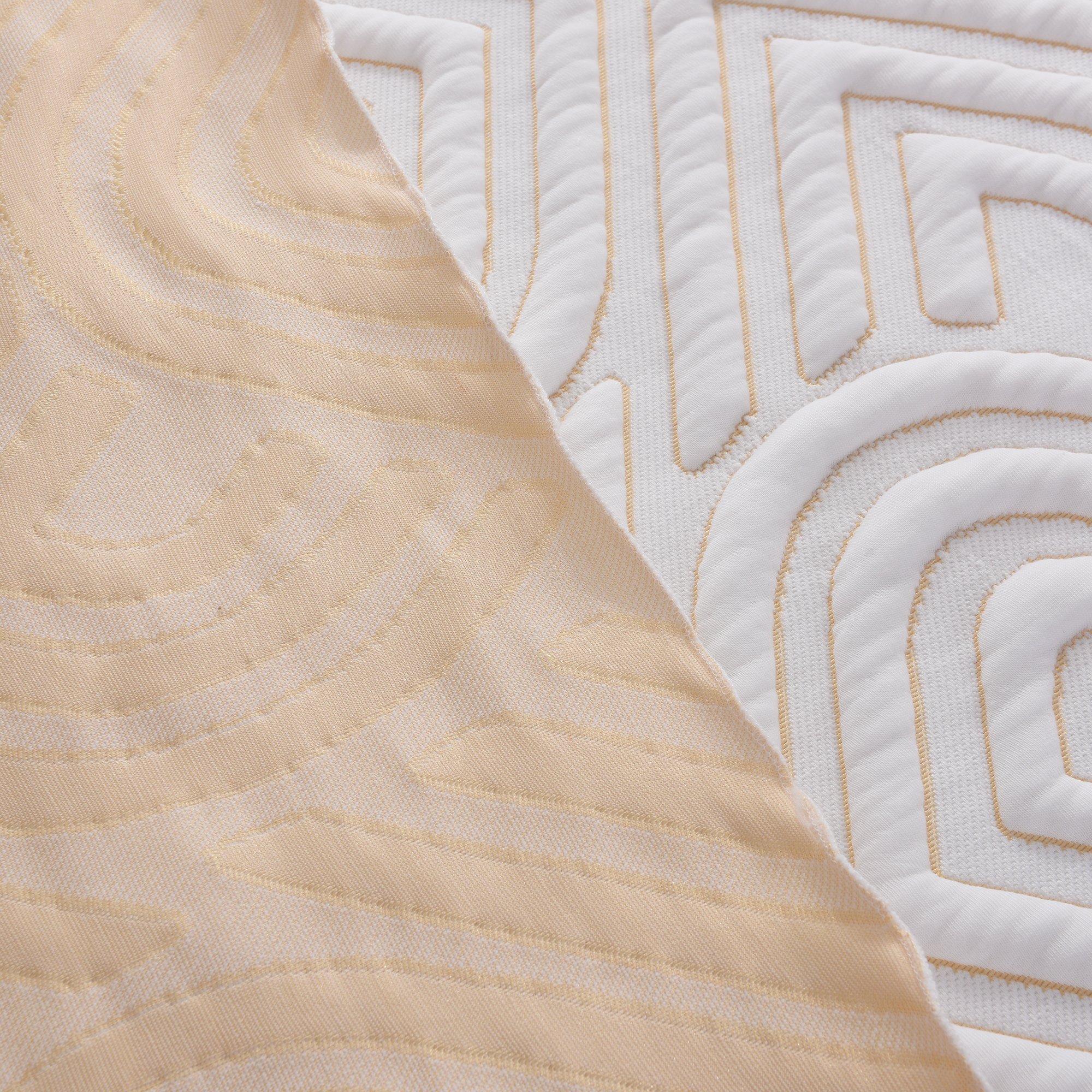 Mattress Fabric Manufacture Luxury Taste Elastic Spandex Wave Pattern White Yellow Heavy Weight Mattress Knit Fabric