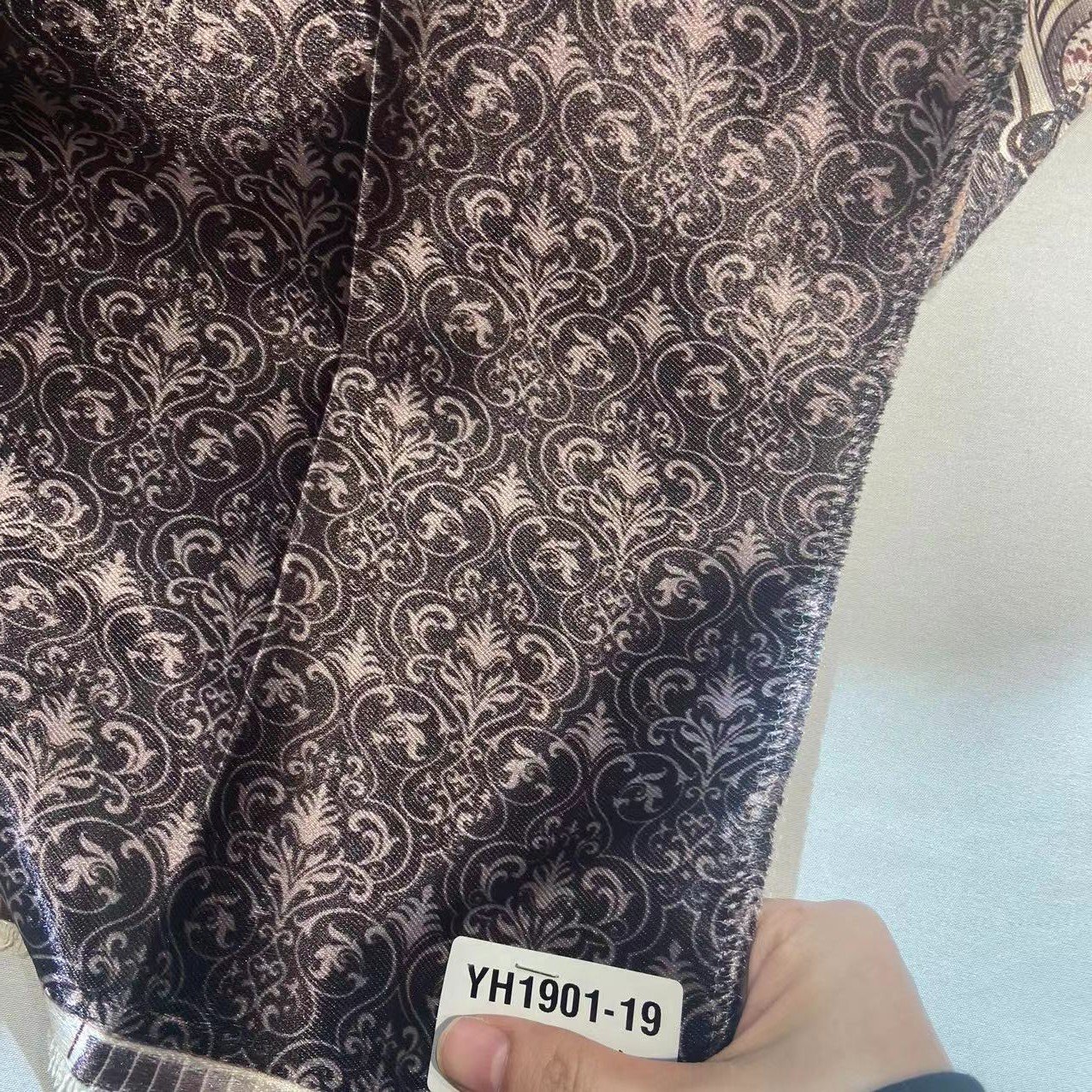 Curtain Print Fabric 100% Polyester Woven Best Price in High Quality Blackout Roll Packing Free Customized 200gsm,200gsm 280 Cm