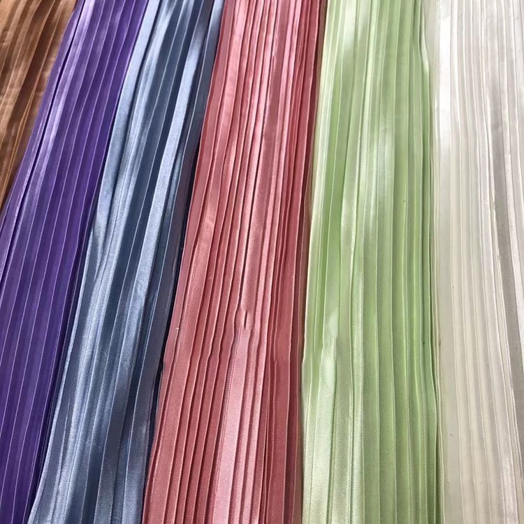 Hot sale Waterproof Shiny 100% Polyester Fabric Plain soft pleated satin fabric