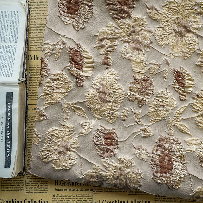 Designer Customize Metallic Fabric Beautiful 3d Pattern Floral Jacquard Brocade Fabric Material For Dress Garment