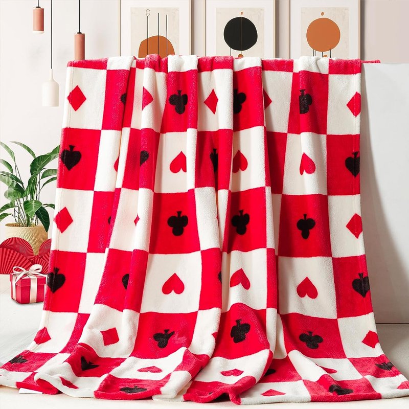 Super Soft fashion new design custom logo warming plaid blankets Gift Blanket Flannel Fleece Throw Blanket