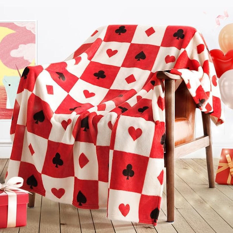 Super Soft fashion new design custom logo warming plaid blankets Gift Blanket Flannel Fleece Throw Blanket