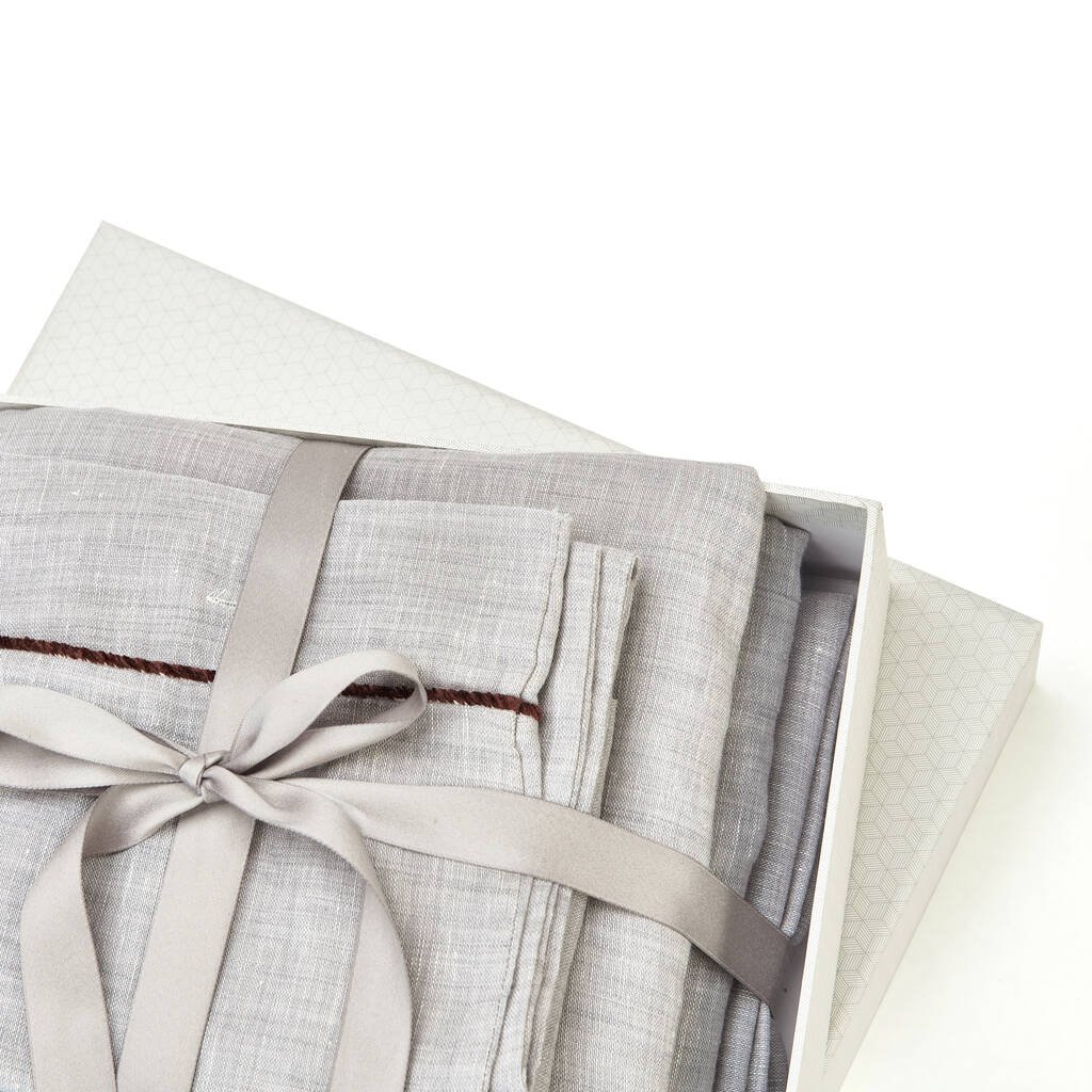 Hot Selling Luxury Linen Wool Bedding Set With 51% Linen 49% Wool 6pcs For Hotel Home Use