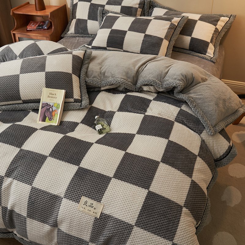 RTS Queen Size Thicken Bedding Fashion Grid Flannel Fleece Home Linens Jacquard Duvet Cover Warm 5kgs 3/4pcs Sleeping Bed Set