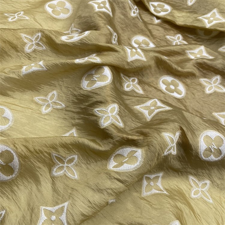 wholesale stocklot dot pattern organza jacquard polyester chiffon fabric for women clothing