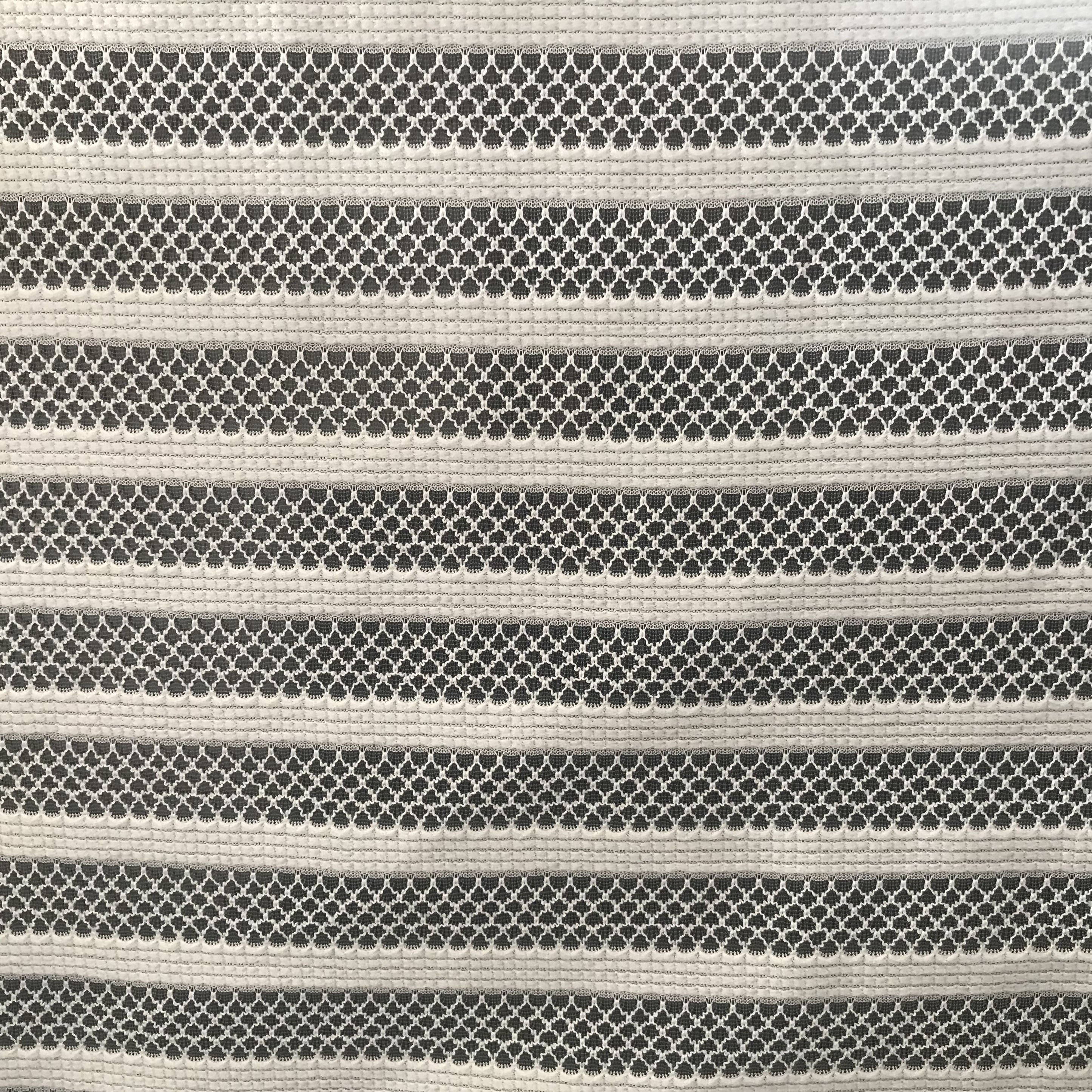newest good quality 100% polyester fashion jacquard mesh fabric