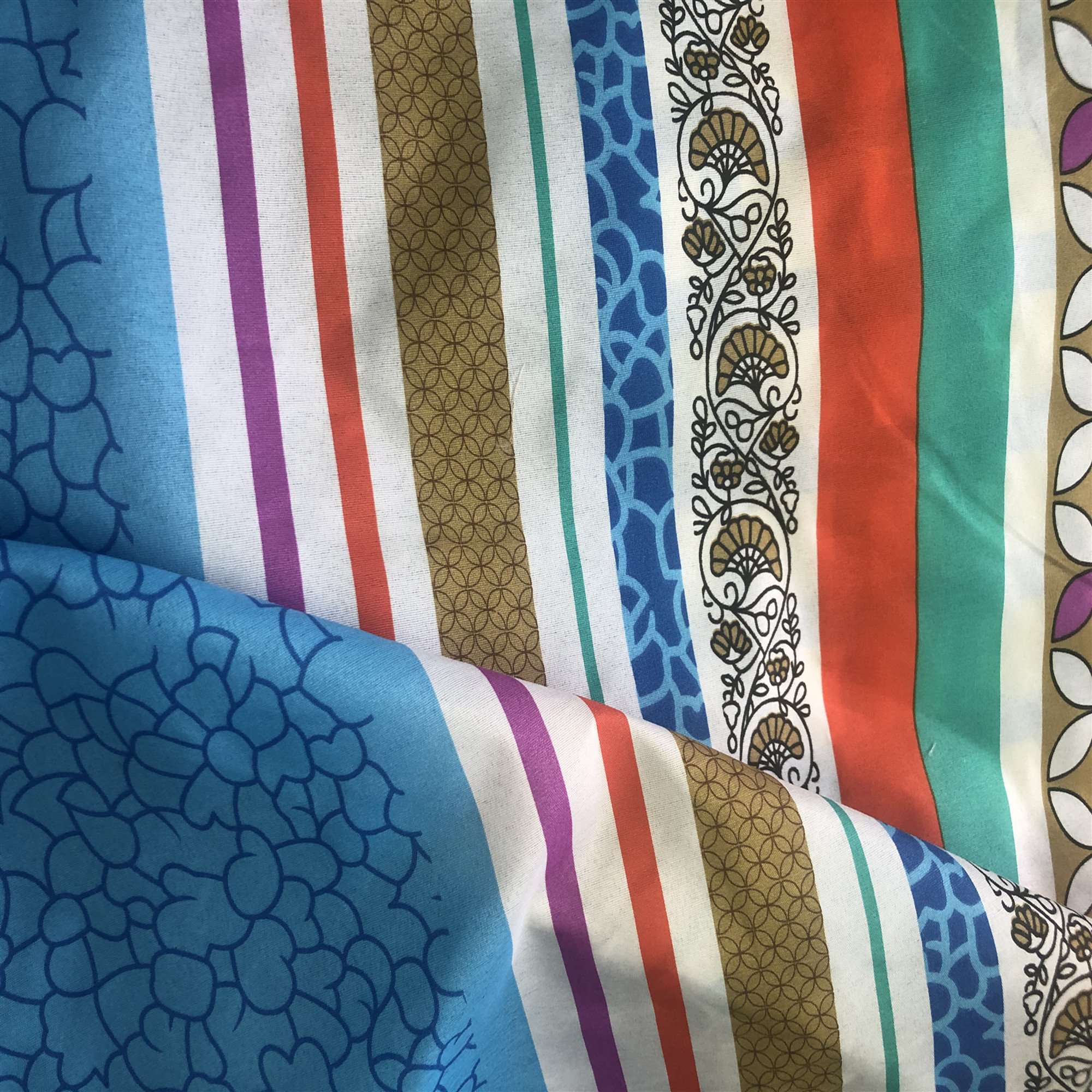 flower design 100% polyester printed fabric cheap bedsheet fabric in rolls