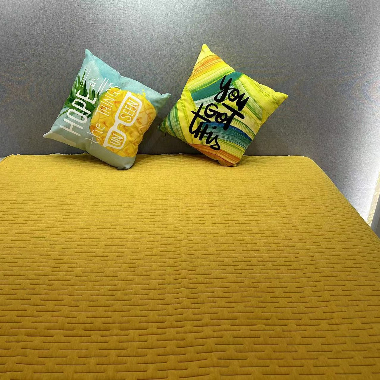 Wholesale 100% Spun Polyester Knitted Jacquard Cloth Mattress Fabrics for Home Textile