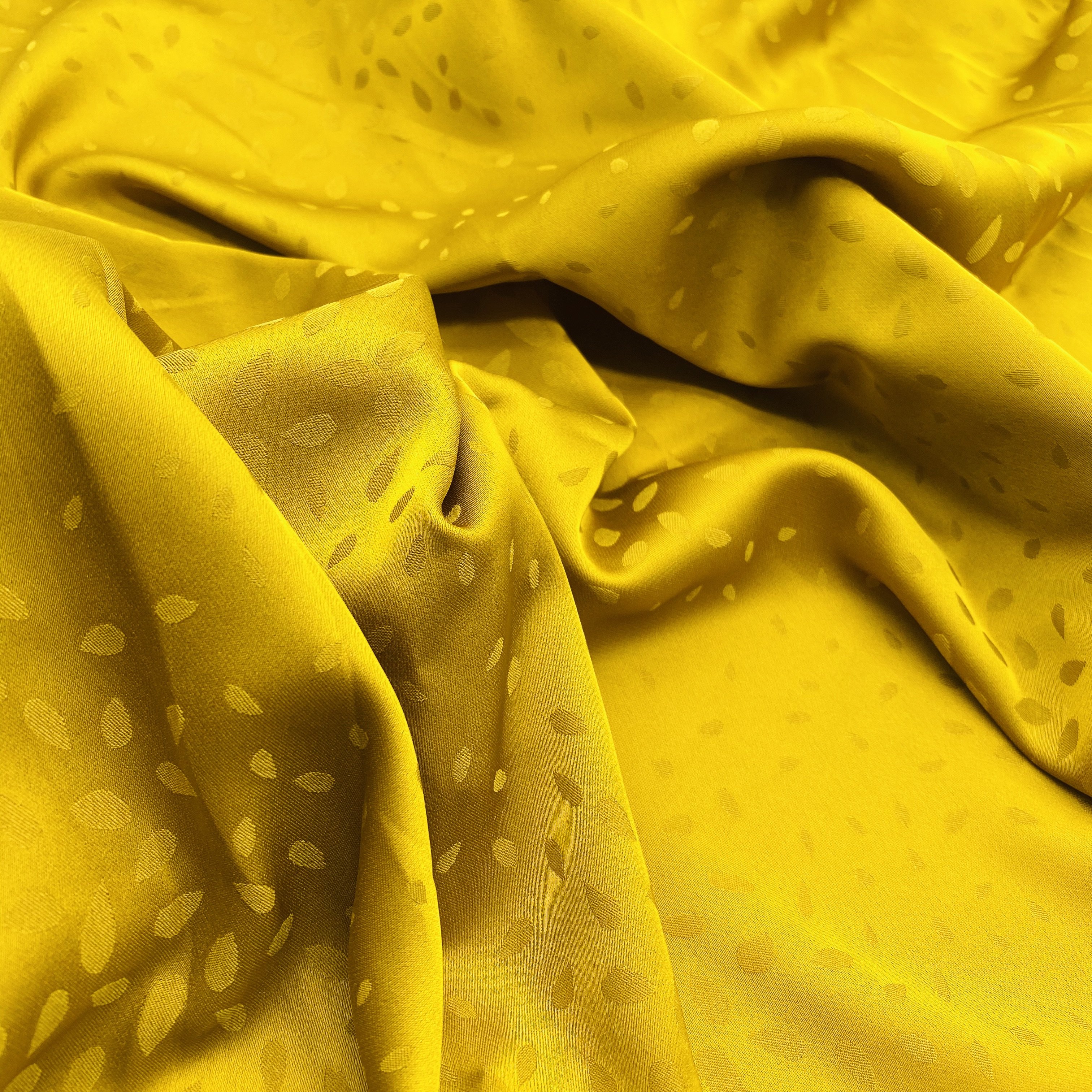 TEXTILE SUPPLIERS CLOTHING FABRIC WHOLESALE 100% POLYESTER FABRIC SATIN POLYESTER women pajama fabrics