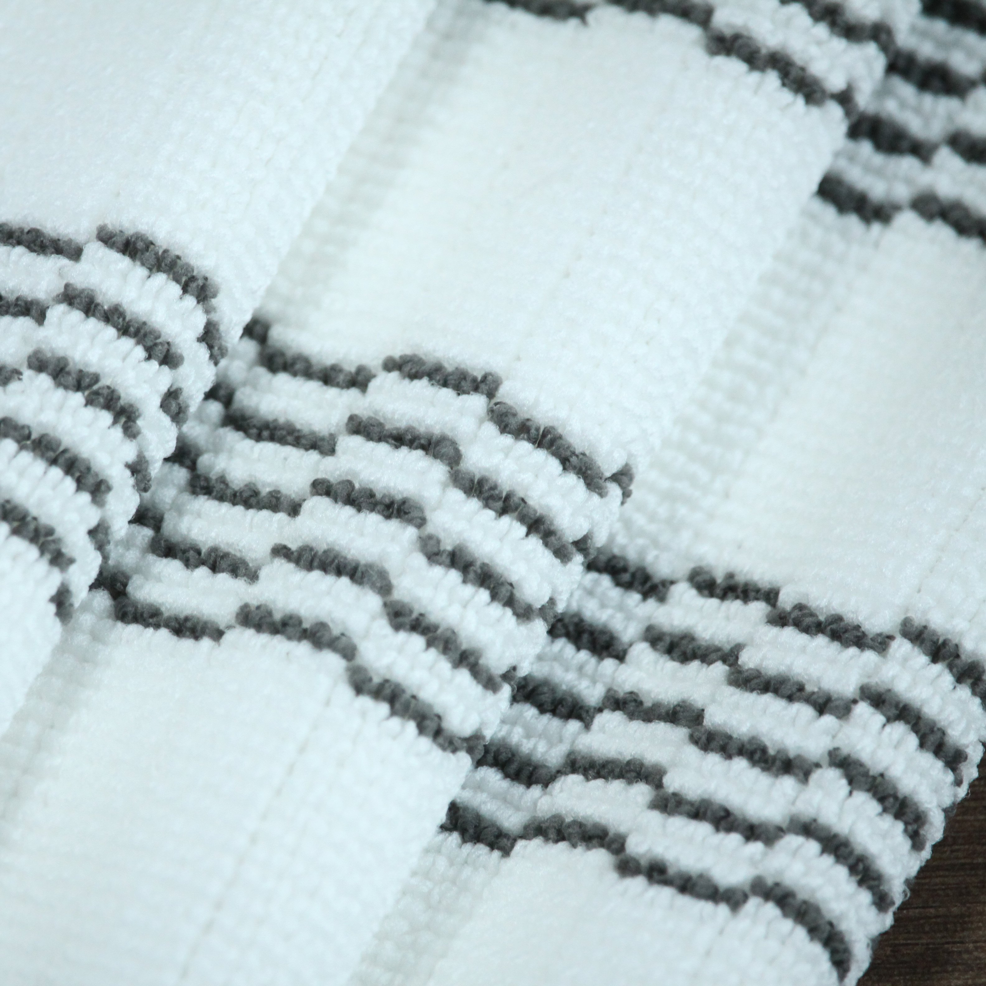 Sustainable microfiber and bamboo charcoal fabric Cantle terry cloth jacquard fabric for home outside and clothing