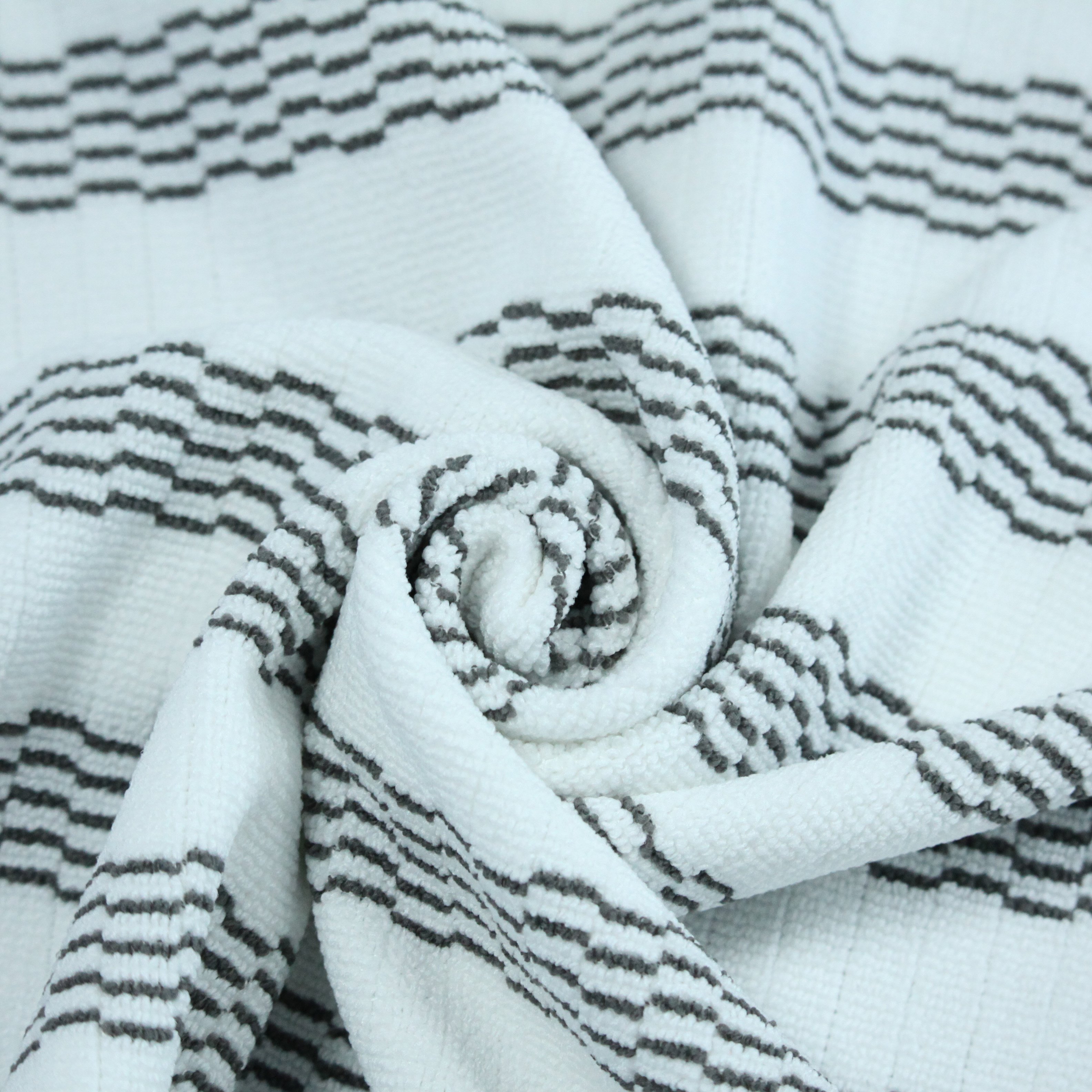 Sustainable microfiber and bamboo charcoal fabric Cantle terry cloth jacquard fabric for home outside and clothing
