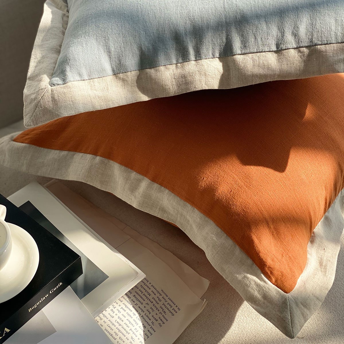 color-border100% linen pillowcase set housewife style envelope pillowcase pillowslip with ties soft and comfortable
