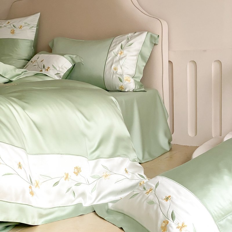 Oasis 100% bamboo viscose sheet set solid dyed 300 TC Bamboo bed sheet