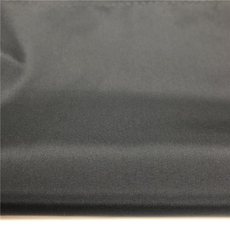 wholesale 210T 100% poly taffeta fabric for garments and bag lining