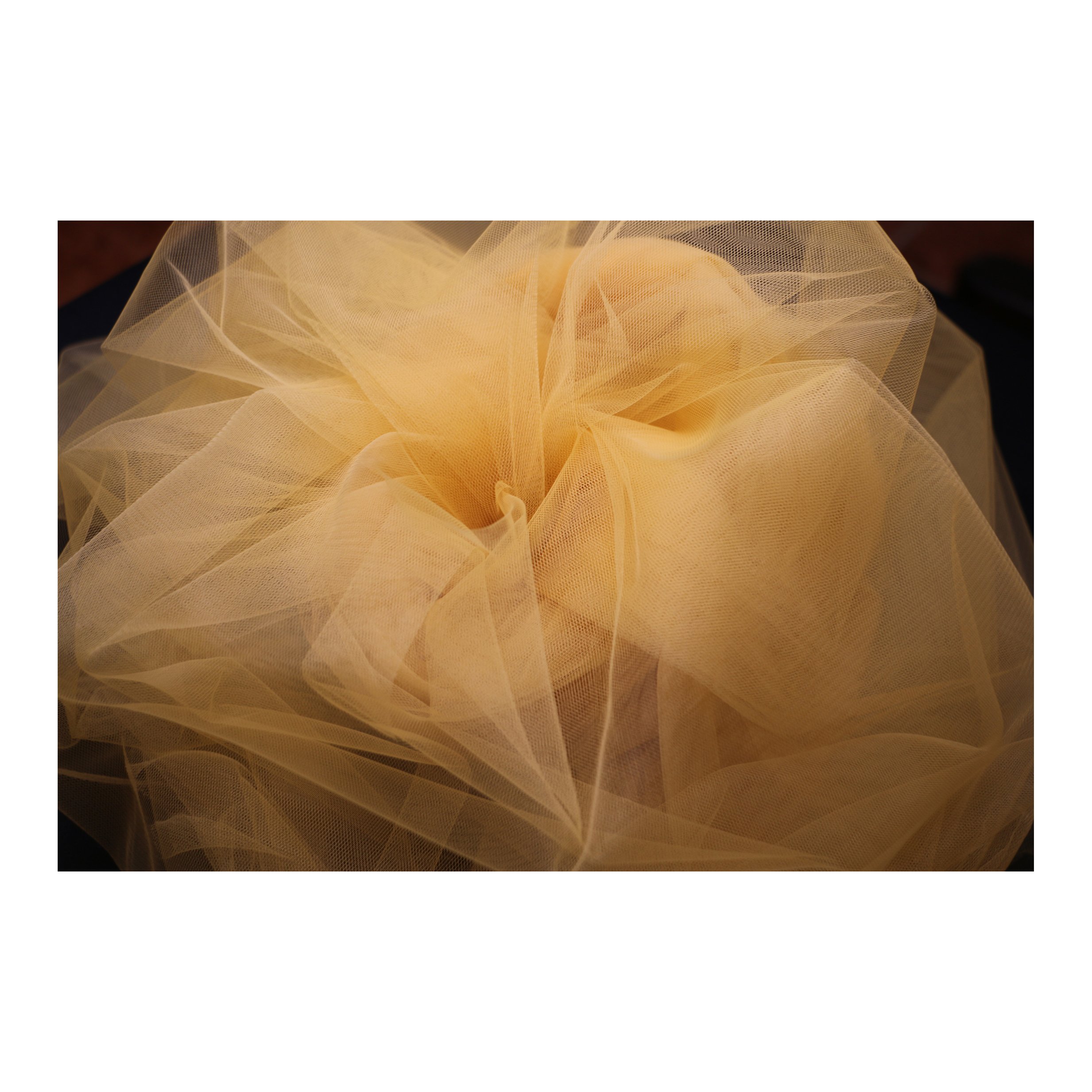 Eco Price Istanbul Hayal Soft Bridal Tulle 136 Colors 13-15 gsm 100% Polyester Wedding Mesh Wholesale Manufacturer Matte Fabric