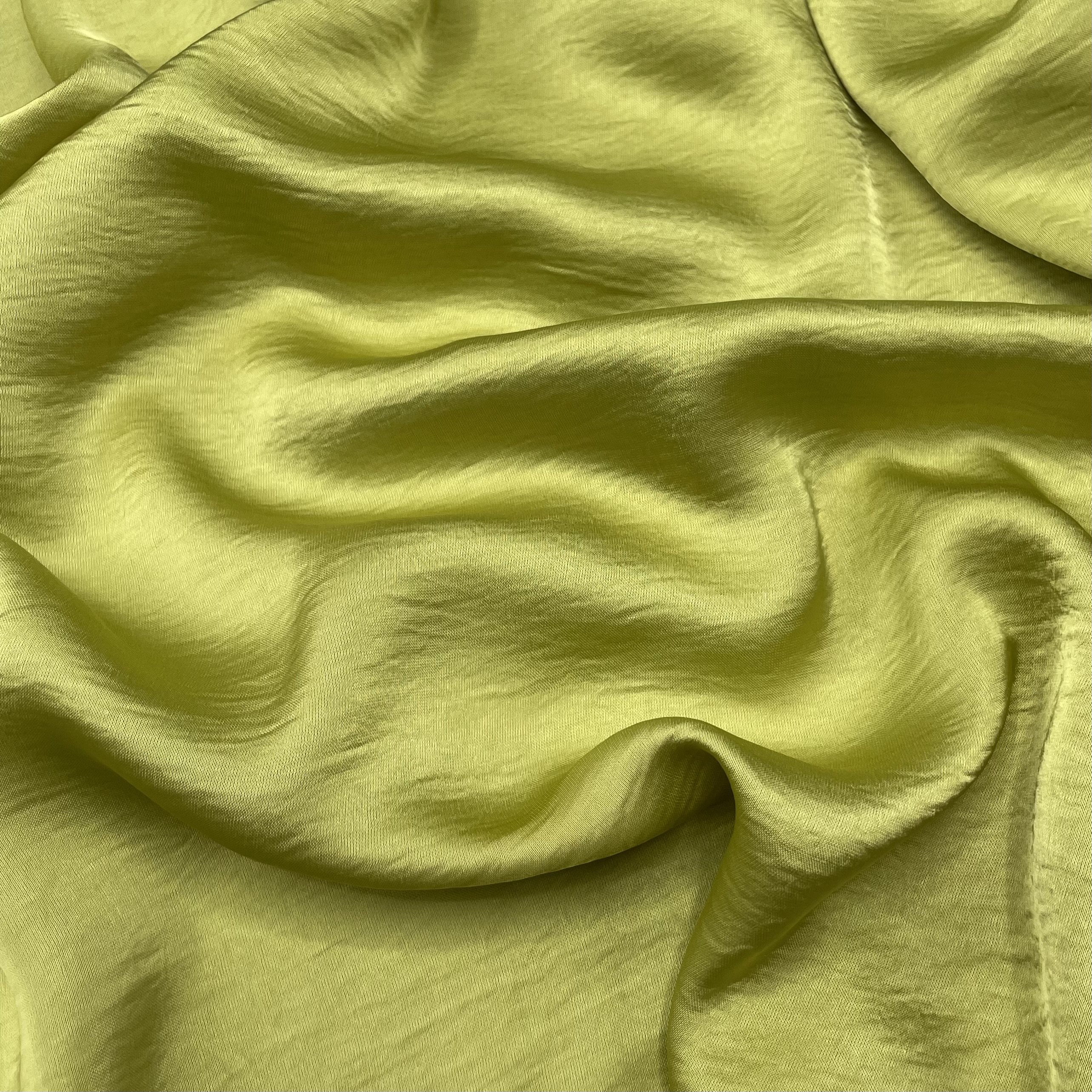 100% Polyester Fabric Quite Shiny Soft Drooping Silky satin fabric for Lady dress, nightwear and abaya