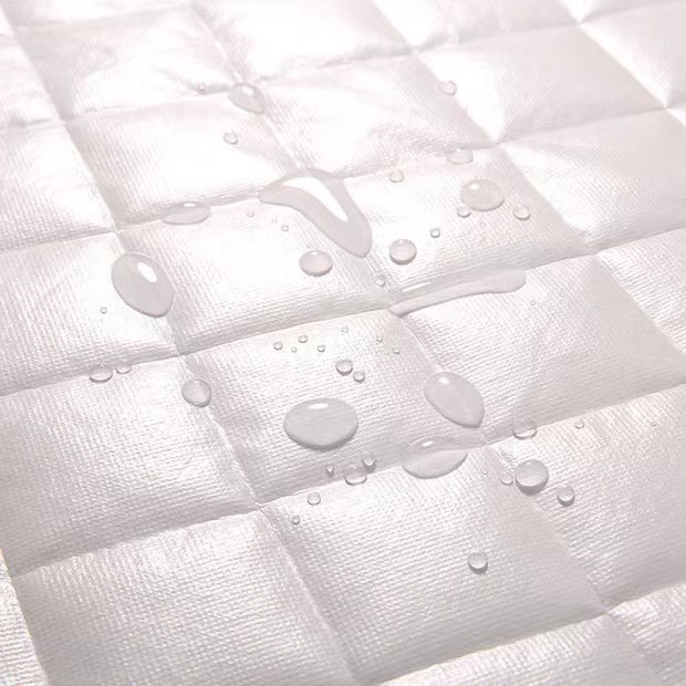 waterproof quilted bamboo terry fabric laminated with TPU backing for baby mattress covers