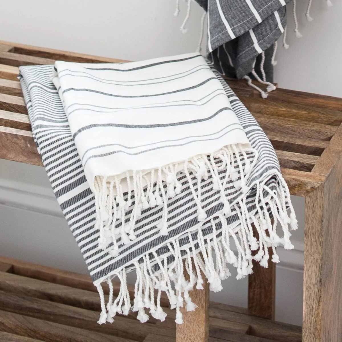 100%Cotton Bamboo Throw Blanket Fouta Towel Fringes Oversized Soft Hand Feel Items Travel Home Face Towels Eco-Friendly Material