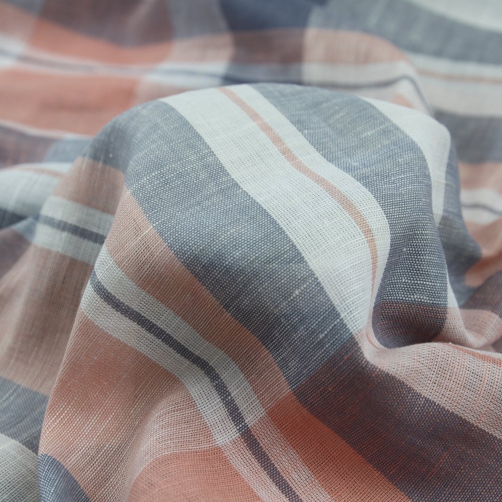 Low MOQ with Cheap Price Linen Cotton Blended Yarn Dyed Plaid Fabric for Spring Summer Clothes